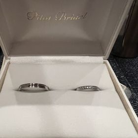 【PILOT BRIDAL(パイロットブライダル)】の口コミ シンプルで品があり、とても高級感のある指輪です。
着け心地もとても良く...