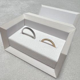 【shihara(シハラ)】の口コミ 仕上げの加工が3種から選べて、中でもシルク加工はお洒落かつ指に馴染むの...