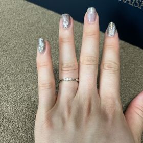 【銀座ダイヤモンドシライシの口コミ】 結ぶつなぐという意味のレガーレ。二つのリングを合わせることで、一つの…