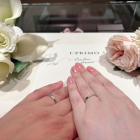 【アイプリモ(I-PRIMO)の口コミ】 試着してみてとても軽く付け心地がよかったのが1番の決め手です。デザイン…