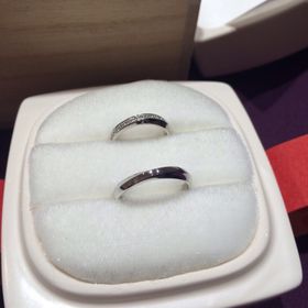 【俄(にわか)の口コミ】 結婚指輪は一生モノなので、色々なジュエリーショップをめぐりました。
俄…