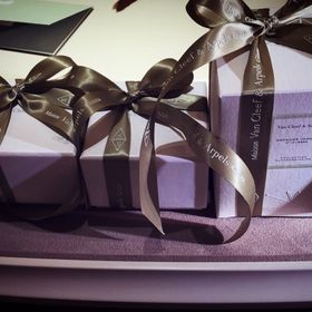 【ヴァン クリーフ＆アーペル(Van Cleef & Arpels)の口コミ】 シンプルでハイブランドのリングを探していた所、価格も手頃で理想に近い…