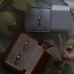 【atelier ST, CAT(アトリエ エスティーキャット)の口コミ】 デザインに関しては彼女の要望もあったのですが、とても可愛く、付けてい…