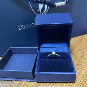 【銀座ダイヤモンドシライシの口コミ】 安くて、シンプルで良い！まだ彼女にサプライズで渡してないけど、渡す日…