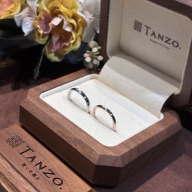 【TANZO.(鍛造指輪)の口コミ】 指輪が一般的な鋳造ではなく鍛造で製作されているため、シックで重厚感が…