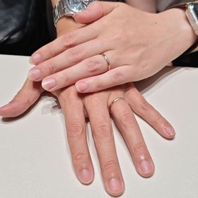 【アイプリモ(I-PRIMO)の口コミ】 アイプリモオリジナルのペールブラウンゴールドが大人夫婦にとてもピッタ…