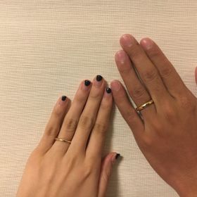 【e.m.の口コミ】 ゴールドで、綺麗な円形ではなく手作りの様な少し歪んでいる様なラインの…