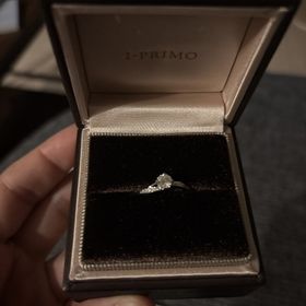 【アイプリモ(I-PRIMO)の口コミ】 ダイヤの大きさと輝きにこだわりって選定し、また紹介いただいたダイヤが…