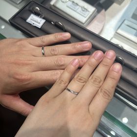 【アイプリモ(I-PRIMO)の口コミ】 重ねづけをしても違和感がなく、シンプルだが可愛さもあるところと、付け…