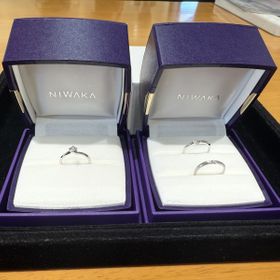 【俄(にわか)の口コミ】 結婚指輪の結のデザインに一目惚れし、それと合わせた時に違和感のない柊…