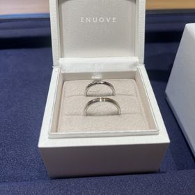 【ENUOVE(イノーヴェ)の口コミ】 シンプルなデザインかつ日常的にも使用しやすいものを選びました。指輪の…