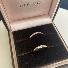 【アイプリモ(I-PRIMO)の口コミ】 シンプルなデザインと太さなのでどんな洋服にも合わせやすくて気に入って…