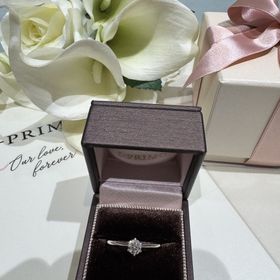 【アイプリモ(I-PRIMO)の口コミ】 シンプルですが、それ故にダイヤが輝いて上品に映えます。
短期間で用意で…