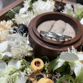 【鎌倉彫金工房の口コミ】 プラチナ素材に施されたつちめ加工とヘアライン加工が、本当に素敵です。…