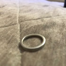 【ギンザタナカブライダル(GINZA TANAKA BRIDAL)の口コミ】 結婚指輪は毎日付けるものなので、できるだけシンプル目立たなく、ファッ…