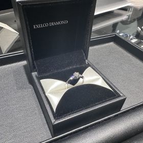 【エクセルコダイヤモンド(EXELCO DIAMOND)の口コミ】 デザインがシンプルかつ可愛いく主張しすぎない感じが使いやすいと思いま…