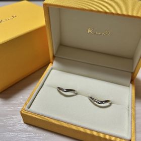 【ケイウノ ブライダル(K.UNO BRIDAL)の口コミ】 着け心地とよく、自分が思ってる通りのデザインに仕上がりました。誕生石…