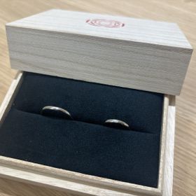 【出雲結(いずもゆい)の口コミ】 シンプルなデザインでこの先もずっと付けやすい
リング自体が細めで出来て…
