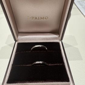 【アイプリモ(I-PRIMO)の口コミ】 シンプルでダイヤが斜めにデザインが入っているため指が細く見えました。…