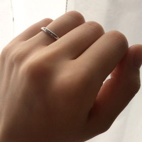 【銀座ダイヤモンドシライシの口コミ】 以前からダイヤモンドシライシさんのダイヤが素敵だと思っていて、店舗に…