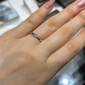 【アイプリモ(I-PRIMO)の口コミ】 プラチナとゴールドのコンビニリングで、デザインも人と被りにくく良かっ…