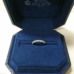 【ROYAL ASSCHER(ロイヤル・アッシャー)の口コミ】 婚約指輪は頂かずに、結婚指輪のみでお願いをしたのですが、結婚指輪でも…