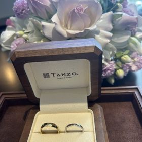 【TANZO.(鍛造指輪)の口コミ】 デザインをかなり自由度高く選べる
色6種、太さ、加工20種
組み合わせるこ…