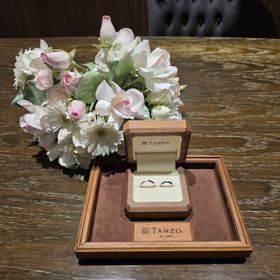 【TANZO.(鍛造指輪)の口コミ】 結婚指輪のブランドを決める上で強度を重視したブランドを探していたとこ…