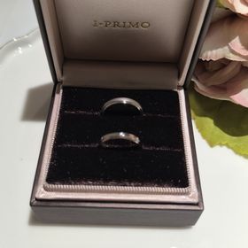 【アイプリモ(I-PRIMO)の口コミ】 指輪のデザインはシンプルで普段使いしやすいものとなっている。
今回選ん…
