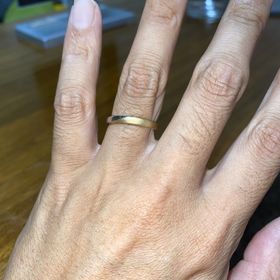 【ケイウノ ブライダル(K.UNO BRIDAL)の口コミ】 基本的にベースを決めた後は、全てセミオーダーができました。指の太さに…