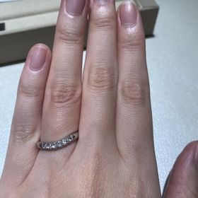 【MIKIMOTO(ミキモト)】の口コミ 他のブランド6店舗まわったなかで1番着け心地がよく感じました。男性のデ...