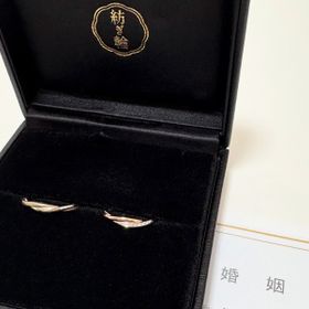 【紡ぎ輪(つむぎわ)の口コミ】 シンプルなのに可愛いデザインでした。また、色合わせも良くていつになっ…