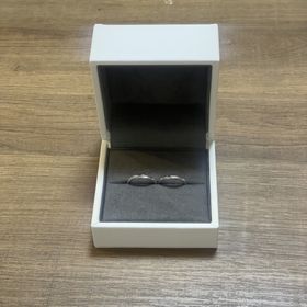 【COEUR D'OR(クゥドール)の口コミ】 指輪タイプはウェーブで探していました。
女性のダイヤの入り方と、男性は…