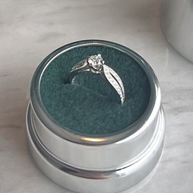 【ブシュロン(BOUCHERON)の口コミ】 店頭で試着した時に、デザインの可愛さ、上品さに、これだ！！と思ったの…