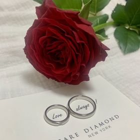 【ラザール ダイヤモンド(LAZARE DIAMOND)の口コミ】 ダイヤモンドが大きくて可愛いところ好きです。5つ石もゴージャスで素敵な…