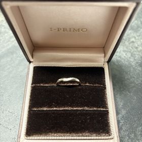 【アイプリモ(I-PRIMO)の口コミ】 私は指の水かきが大きく、指の肉づきも良いため、V字デザインのものを探し…