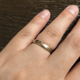 【TANZO.(鍛造指輪)の口コミ】 鍛造製法で作られているため丈夫で長持ちする点に惹かれましたが、それに…