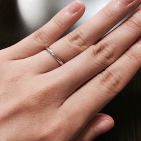 【insembre(インセンブレ)の口コミ】 毎日つけるものなので、傷のつきにくさに注目しました。デザインが派手す…