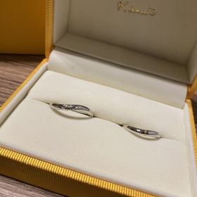 【ケイウノ ブライダル(K.UNO BRIDAL)の口コミ】 自分の気に入ったデザインで自由にツヤ感や色を変えれるところです。内側…