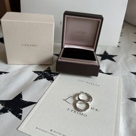 【アイプリモ(I-PRIMO)の口コミ】 この指輪はシンプルながらも上品なデザインで、日常使いはもちろん、特別…