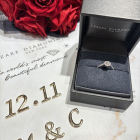 【ラザール ダイヤモンド(LAZARE DIAMOND)の口コミ】 メレダイヤが取り巻きとしてたくさん使用されていますが、そこも含めて全…