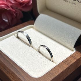 【TANZO.(鍛造指輪)の口コミ】 デザインも一から決めることができ艶ありや艶なしから、斜めにカットをい…