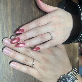 【AMATSU(アマツ)の口コミ】 シンプルかつ上品なデザインで、どんな手も綺麗に見えてとてもつけてて良…