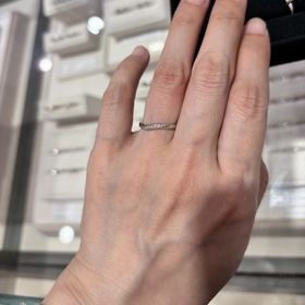 【ヴァンドーム青山(VENDOME AOYAMA)の口コミ】 ダイヤが12石付いていて、そのどれもがハート＆キューピットということで…