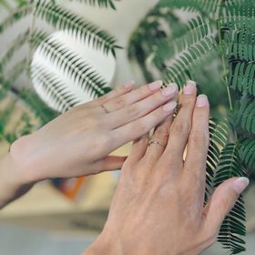 【鎌倉彫金工房の口コミ】 歳をとっても付けられるシンプルなデザインです！
どんな服でも年齢でも似…