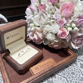 【TANZO.(鍛造指輪)の口コミ】 シンプルなものが好きなので、ダイヤモンドは控えめにしました。スターダ…