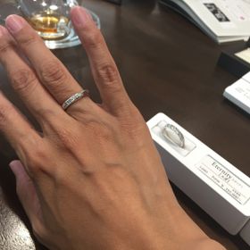 【LUCIE(ルシエ)の口コミ】 ストレートタイプで、ダイヤモンドの飾りだけが斜めについているモデル。…