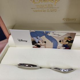 【ケイウノ ブライダル(K.UNO BRIDAL)の口コミ】 ディズニー好きの私たちにとってディズニーのブランドの指輪かつディズニ…
