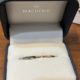 【MACHERIE(マシェリ)の口コミ】 事前にネットで調べて良いなと思っていた指輪の実物をお店で見たら写真以…