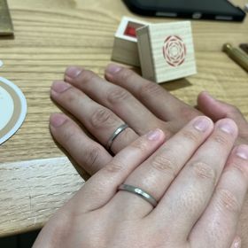 【出雲結(いずもゆい)の口コミ】 デザインがとても素敵な上に、
店員さんがとっても明るく楽しく購入させて…